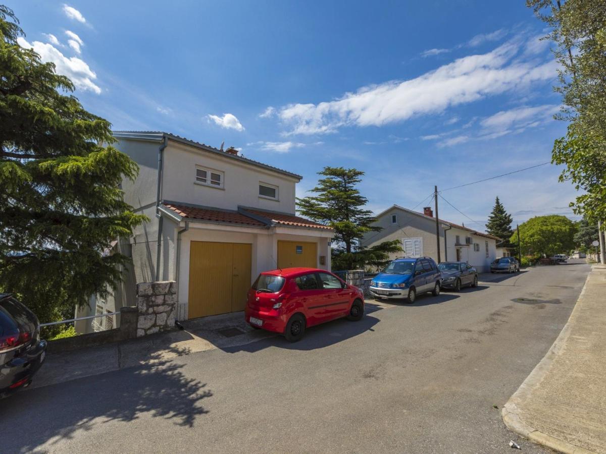 Maro Apartment