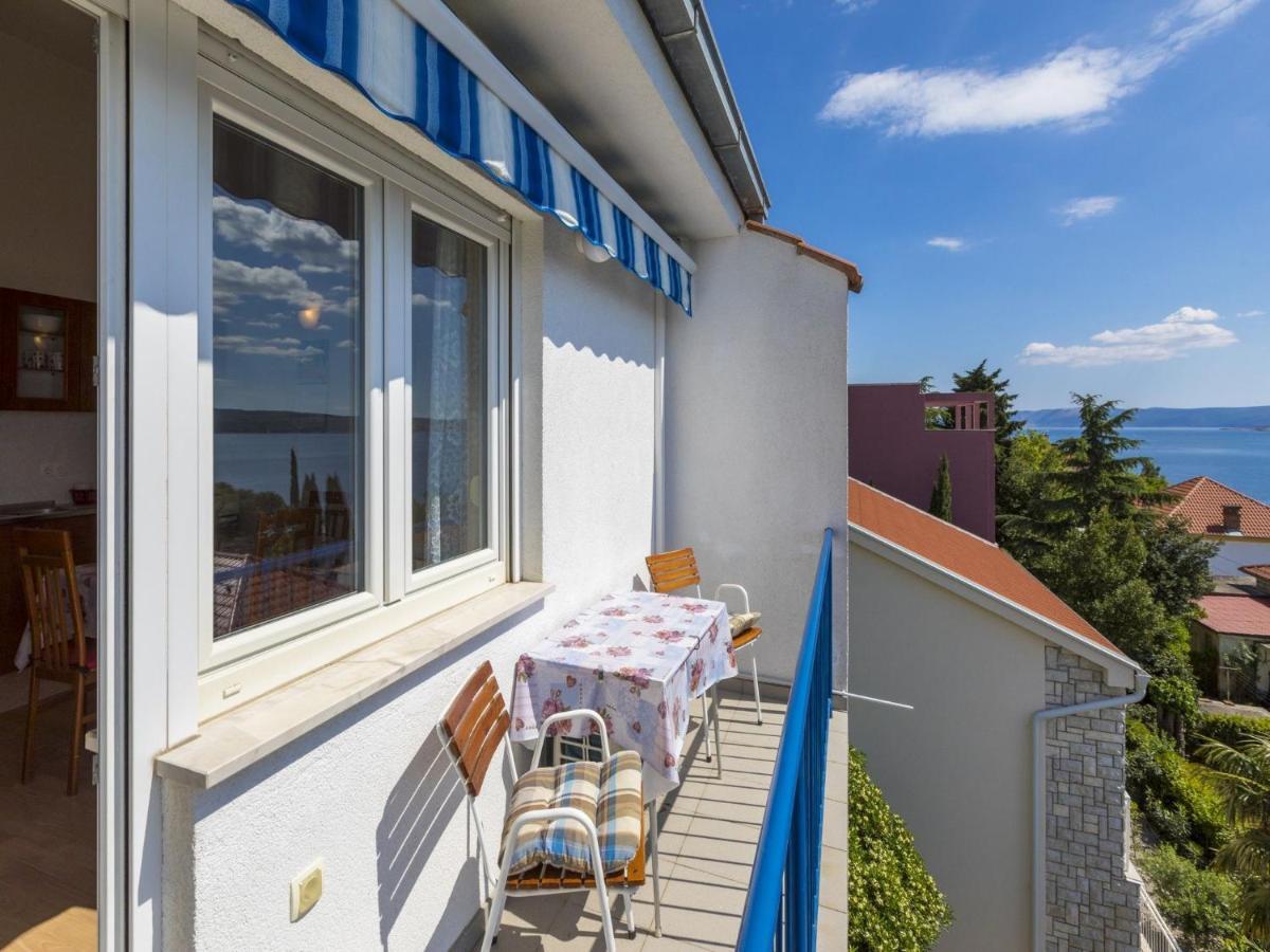 Apartment Maro Dramalj